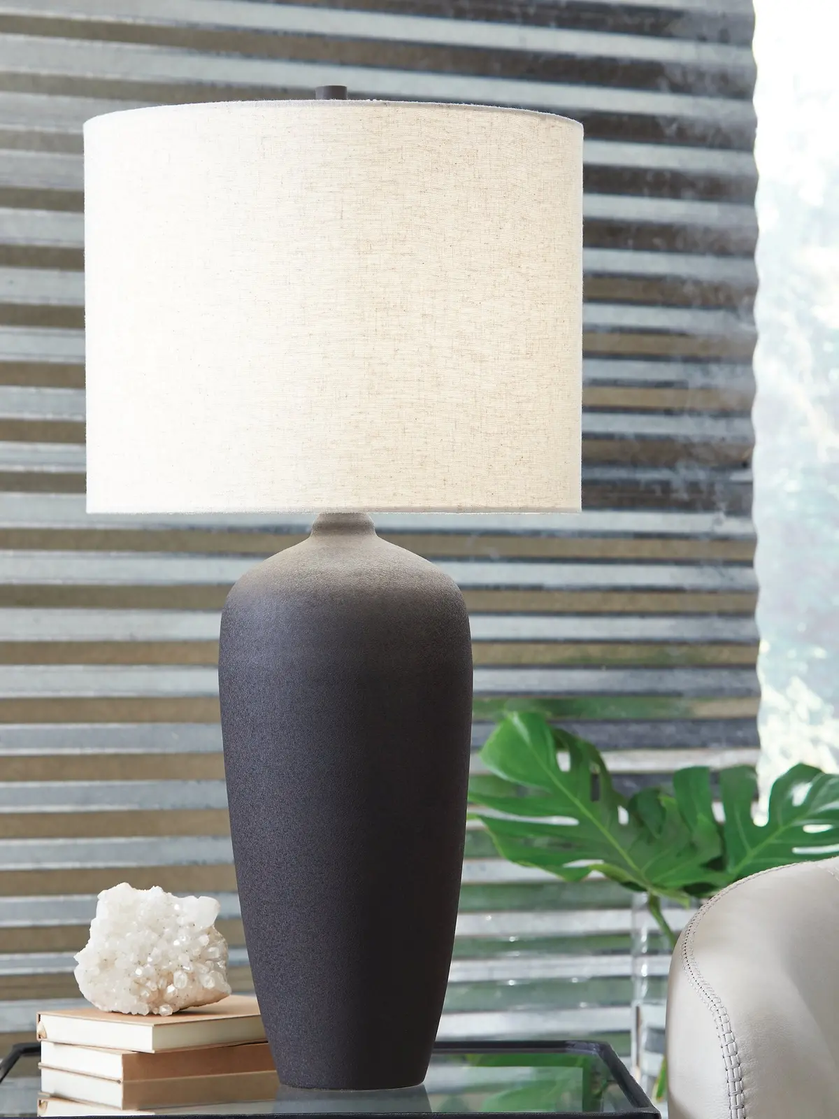 Ryenburg Table Lamp 2