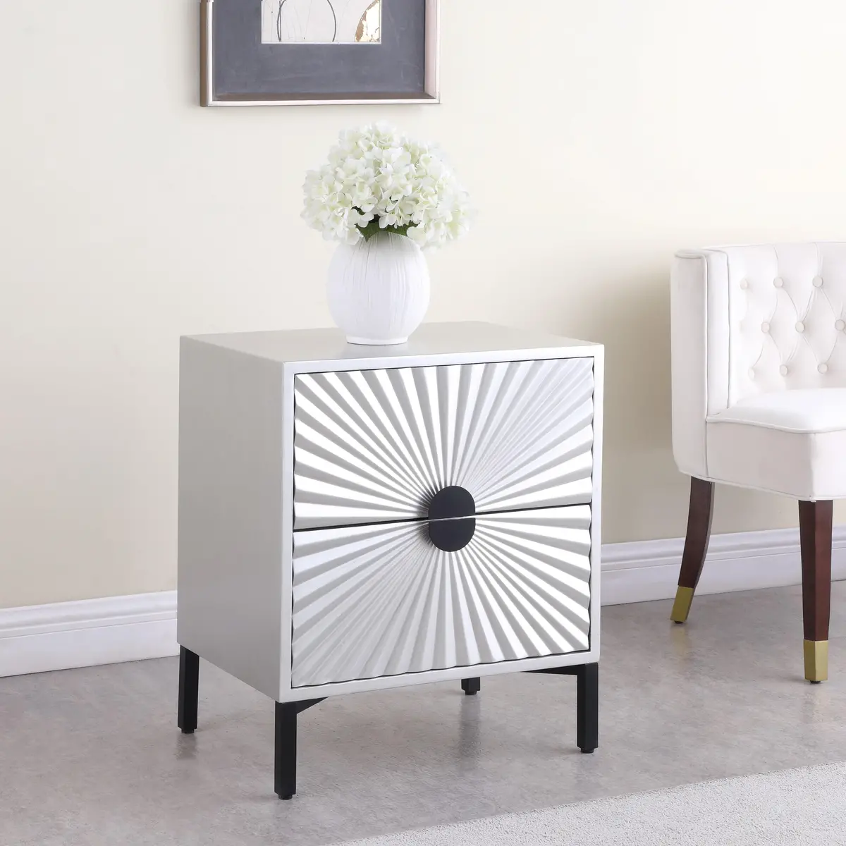 Glitz Antique Silver Side Table 2