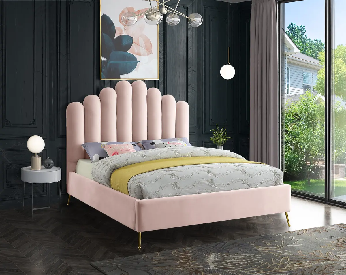 Lily Pink Velvet Full Bed 2