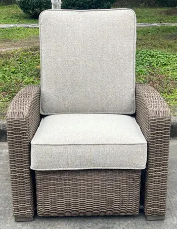 Laguna Heights Outdoor Recliner 1