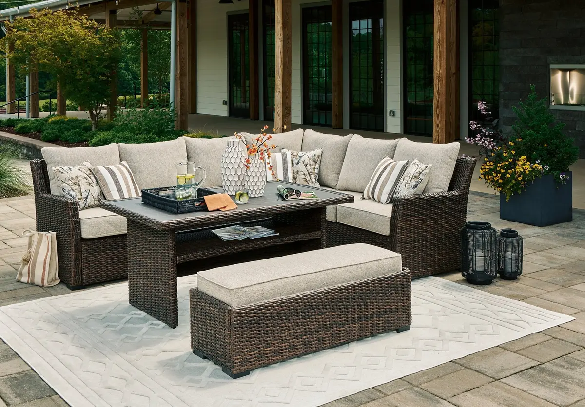 Brook Ranch Outdoor Package 1
