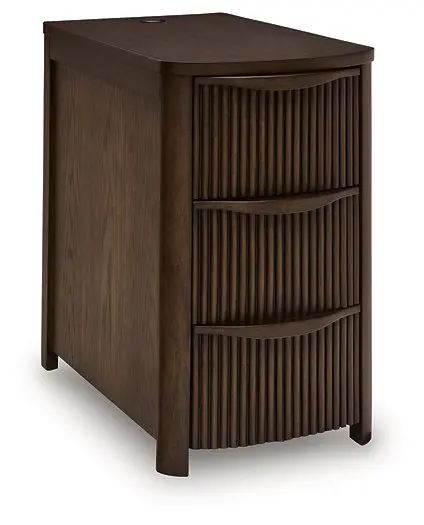 Camdill Chairside End Table 3