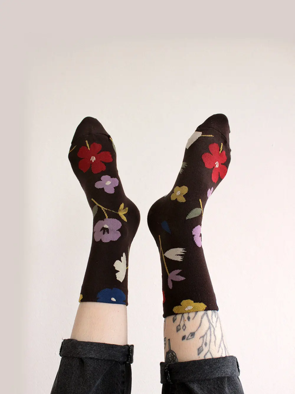 Socken "Große Blumen" | Dunkelbraun 1