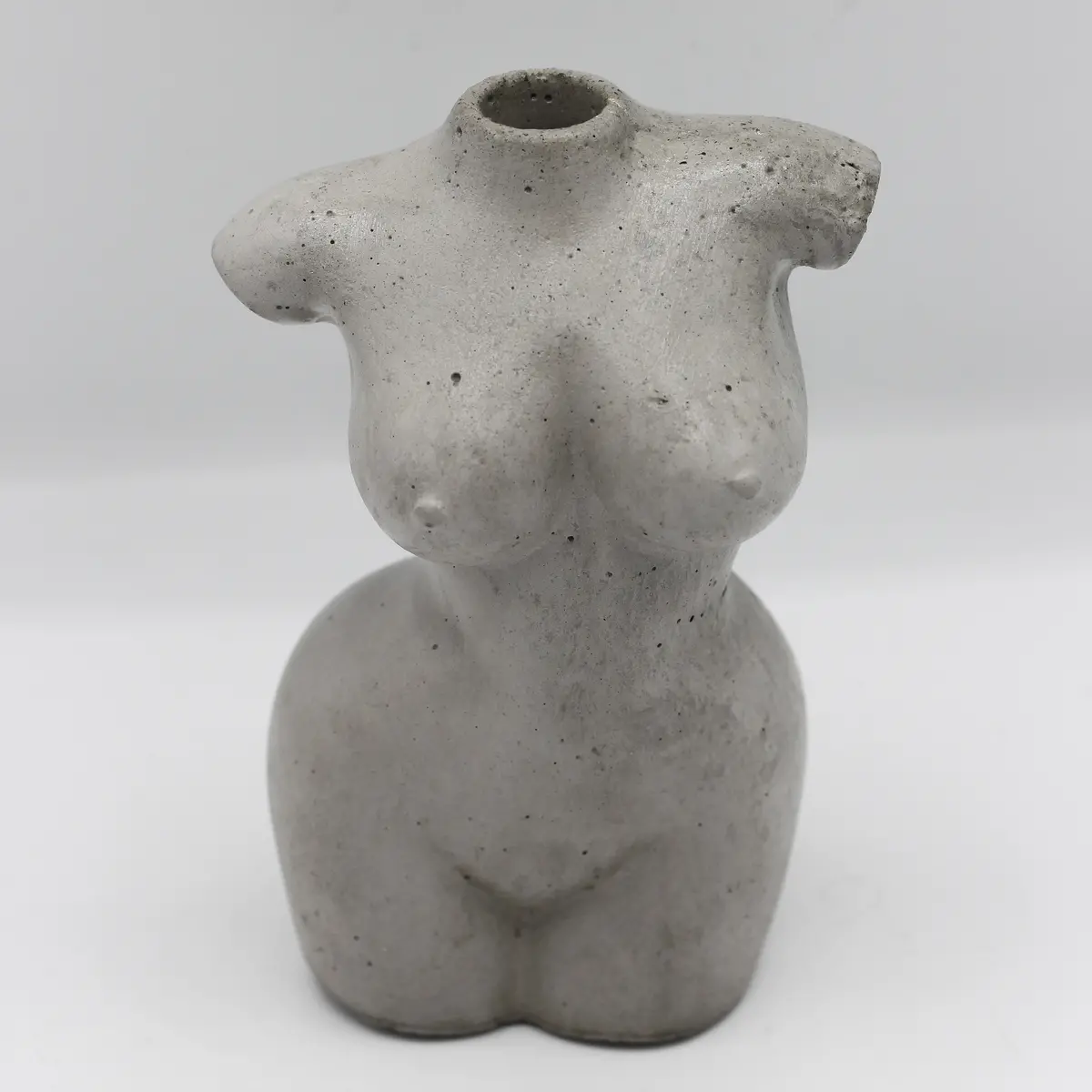 Betonvase; Frau; Körper; Body ;
Trockenblumenvase „Madame“ 1