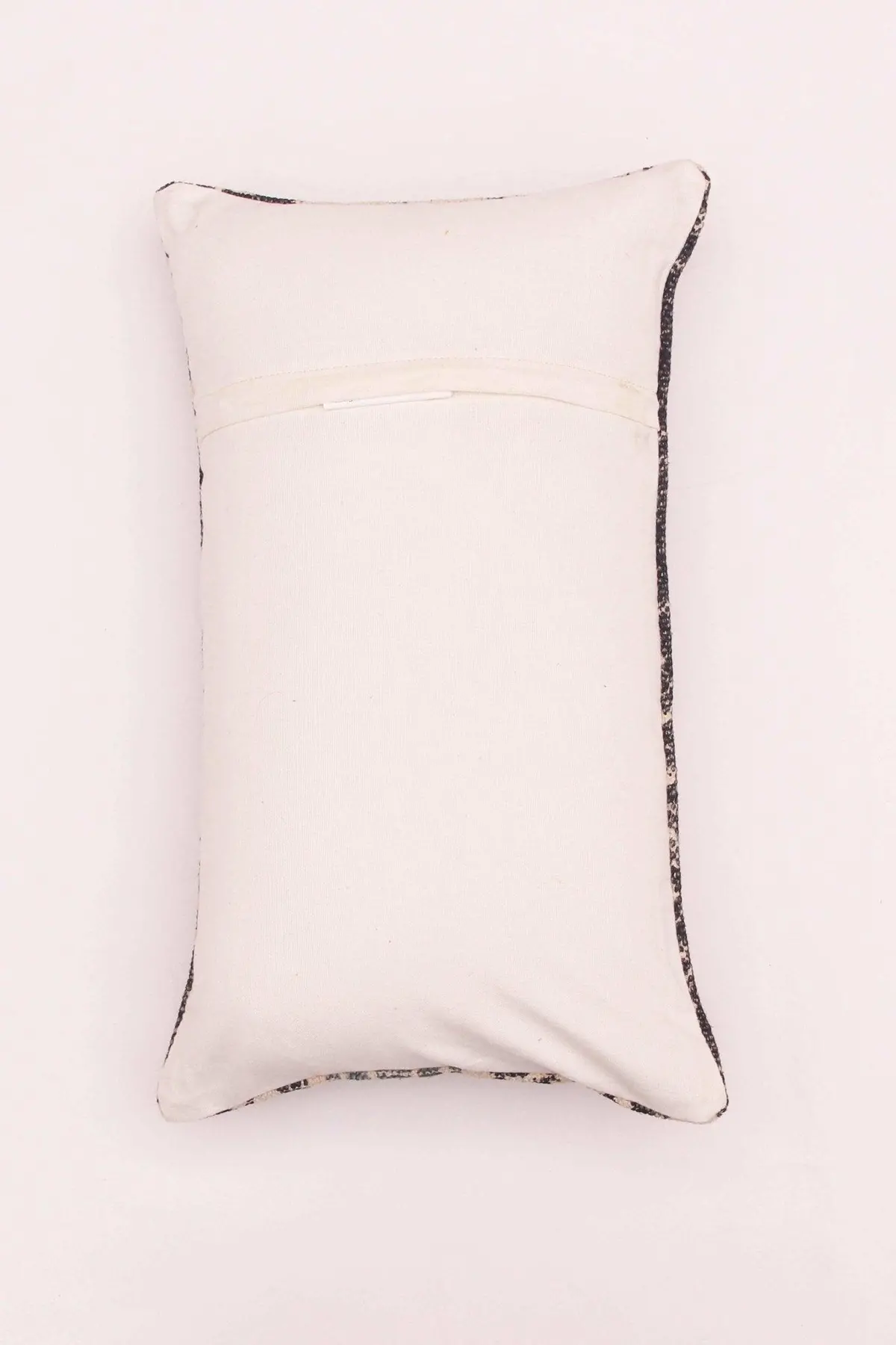 Agleam - Lumbar Cushion Cover 3