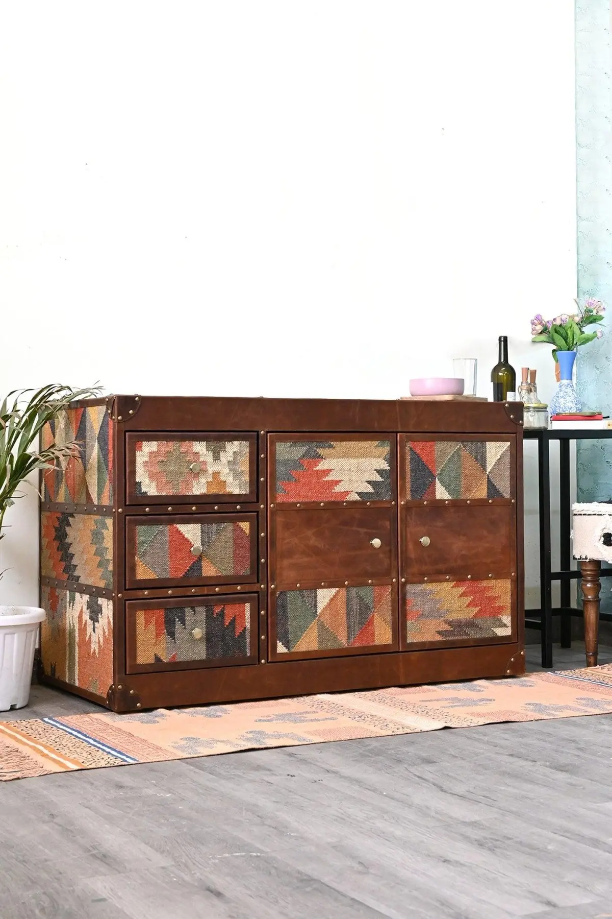 Amelia  Chest Of Drawers - Kilim And Leather 1