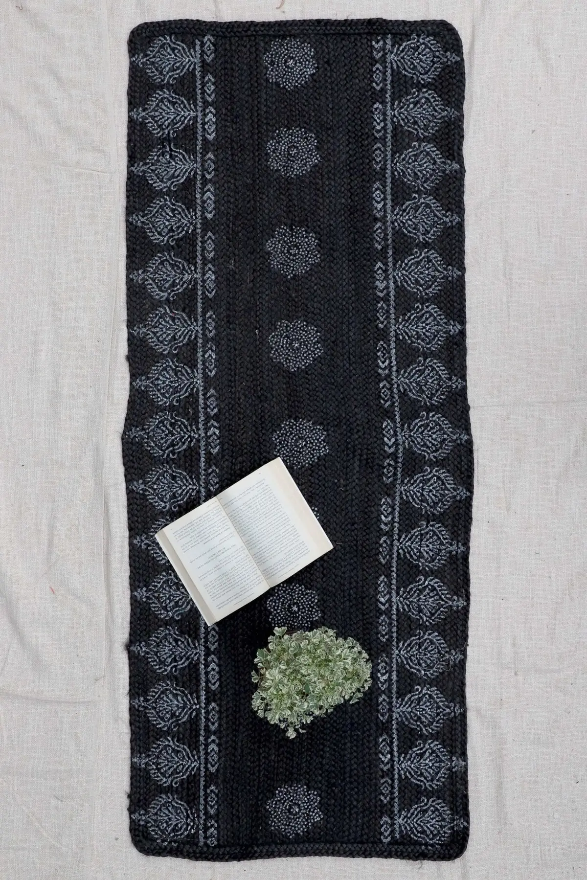 Basic - Braided Floor Runner 1