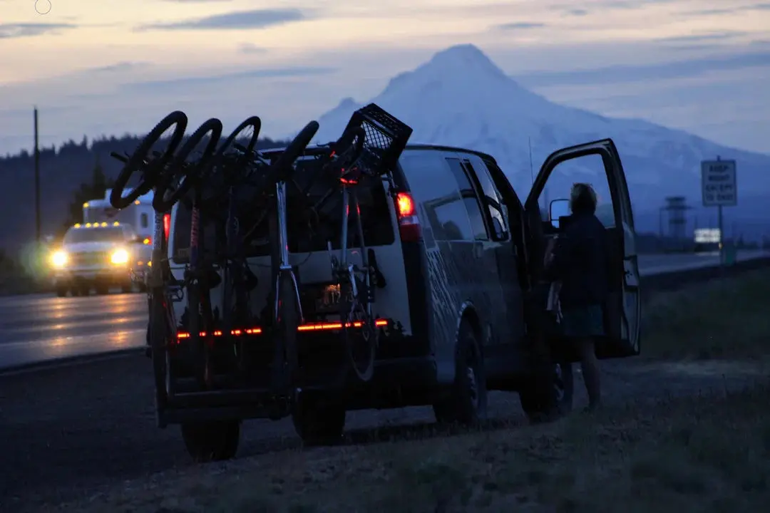 Lolo Rack Light Bar 1