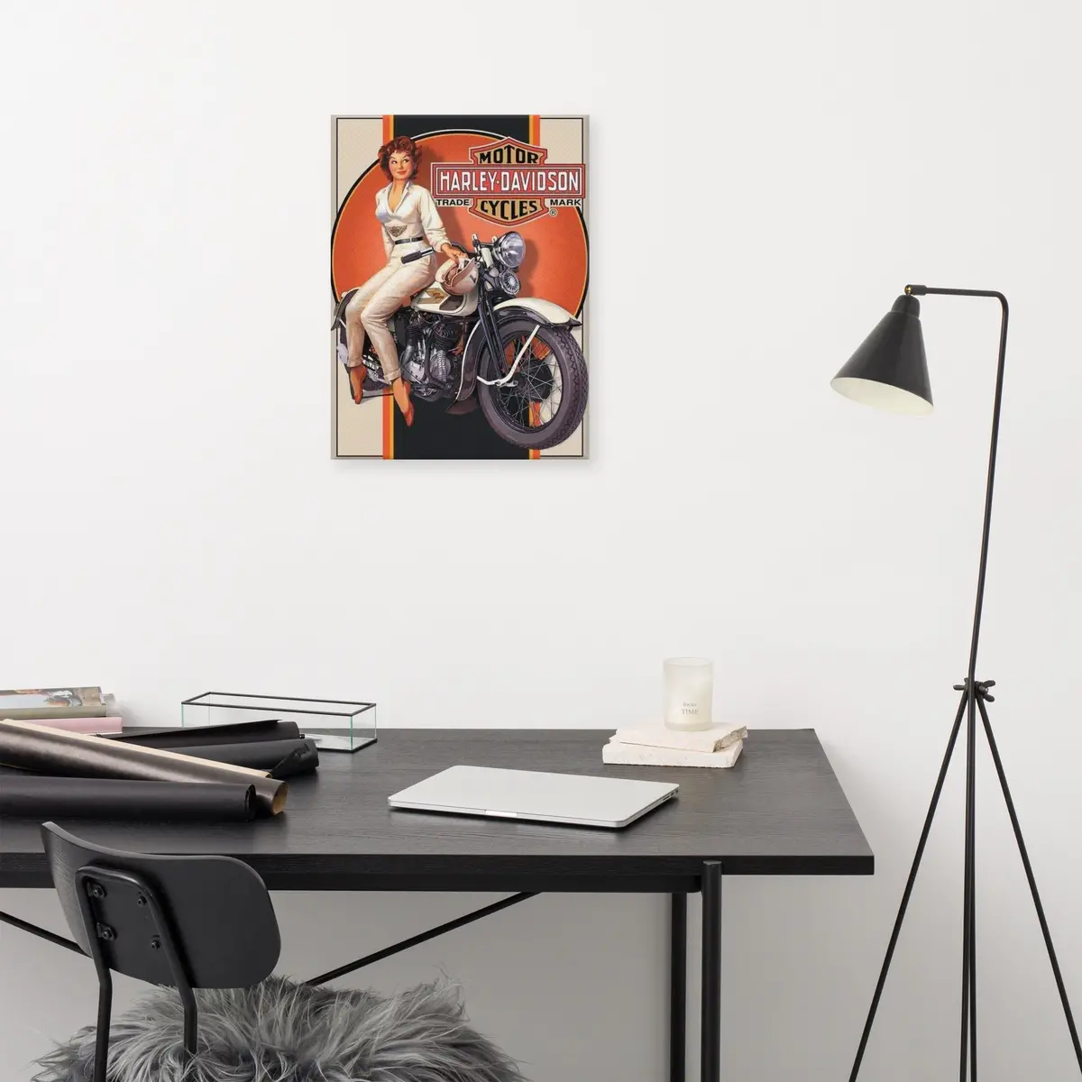 Pinup Flat Tracker Canvas 3