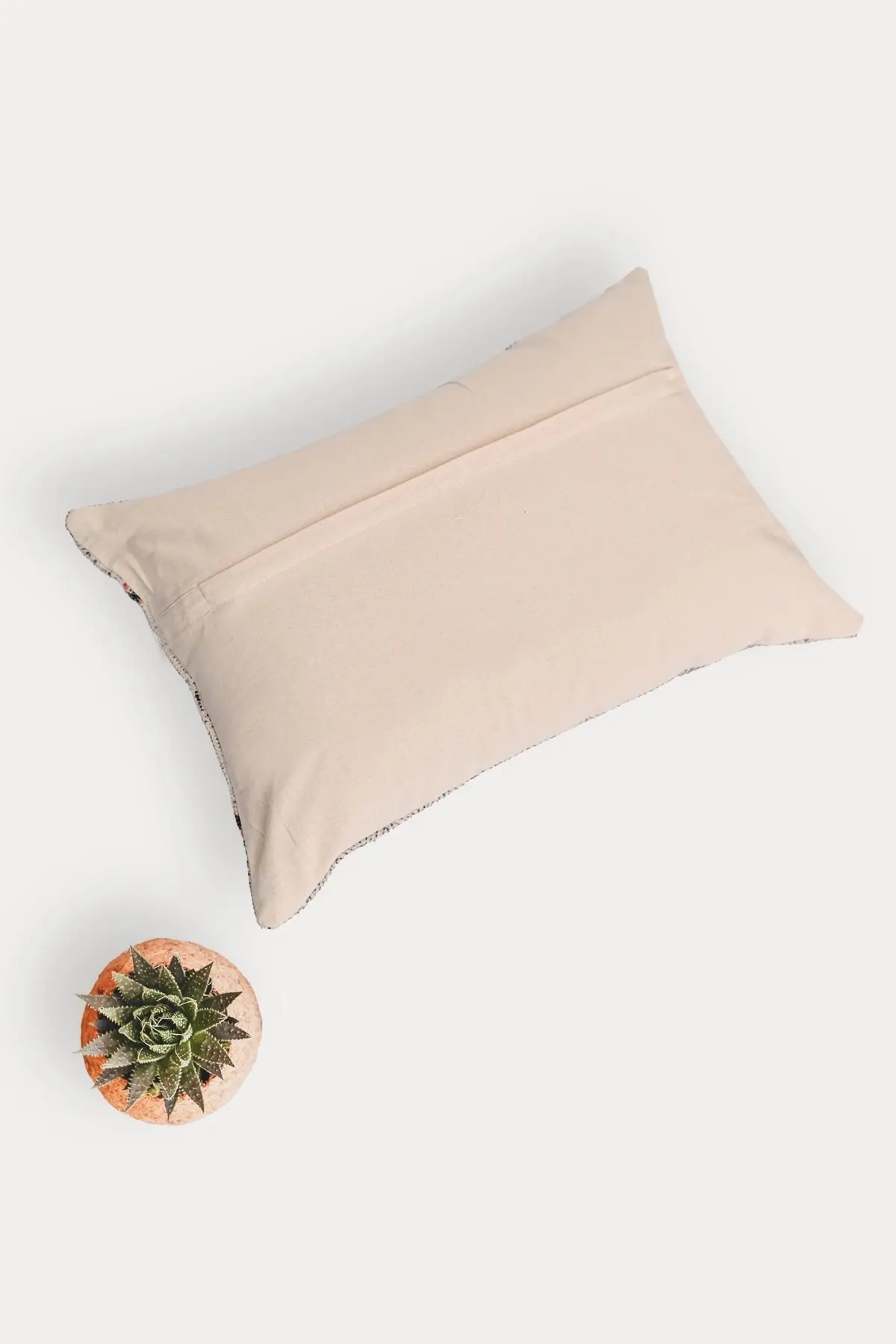 Cathal - Lumbar Cushion Cover 5