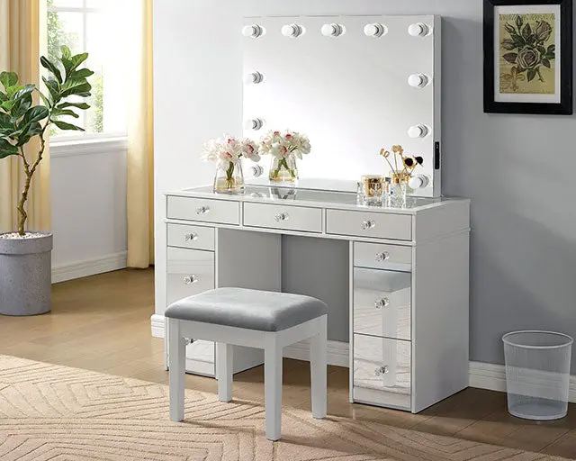 Margret Vanity Set 2