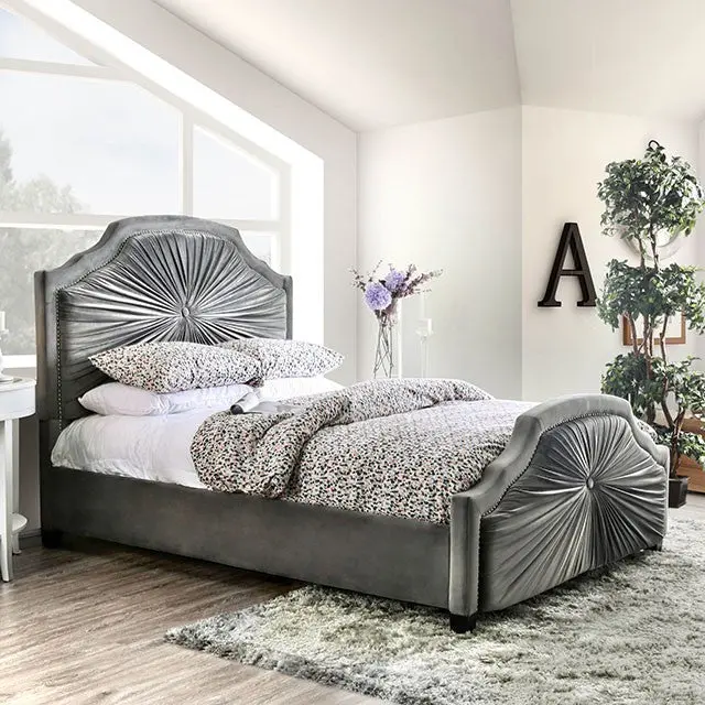 Coraline E.King Bed 1