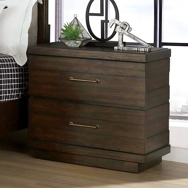 Maggie Night Stand 1
