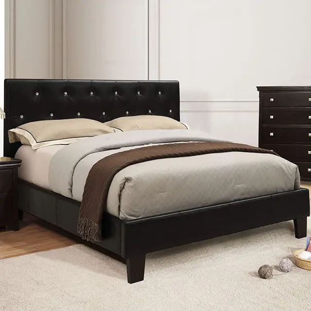 Velen Bed Black & White 1
