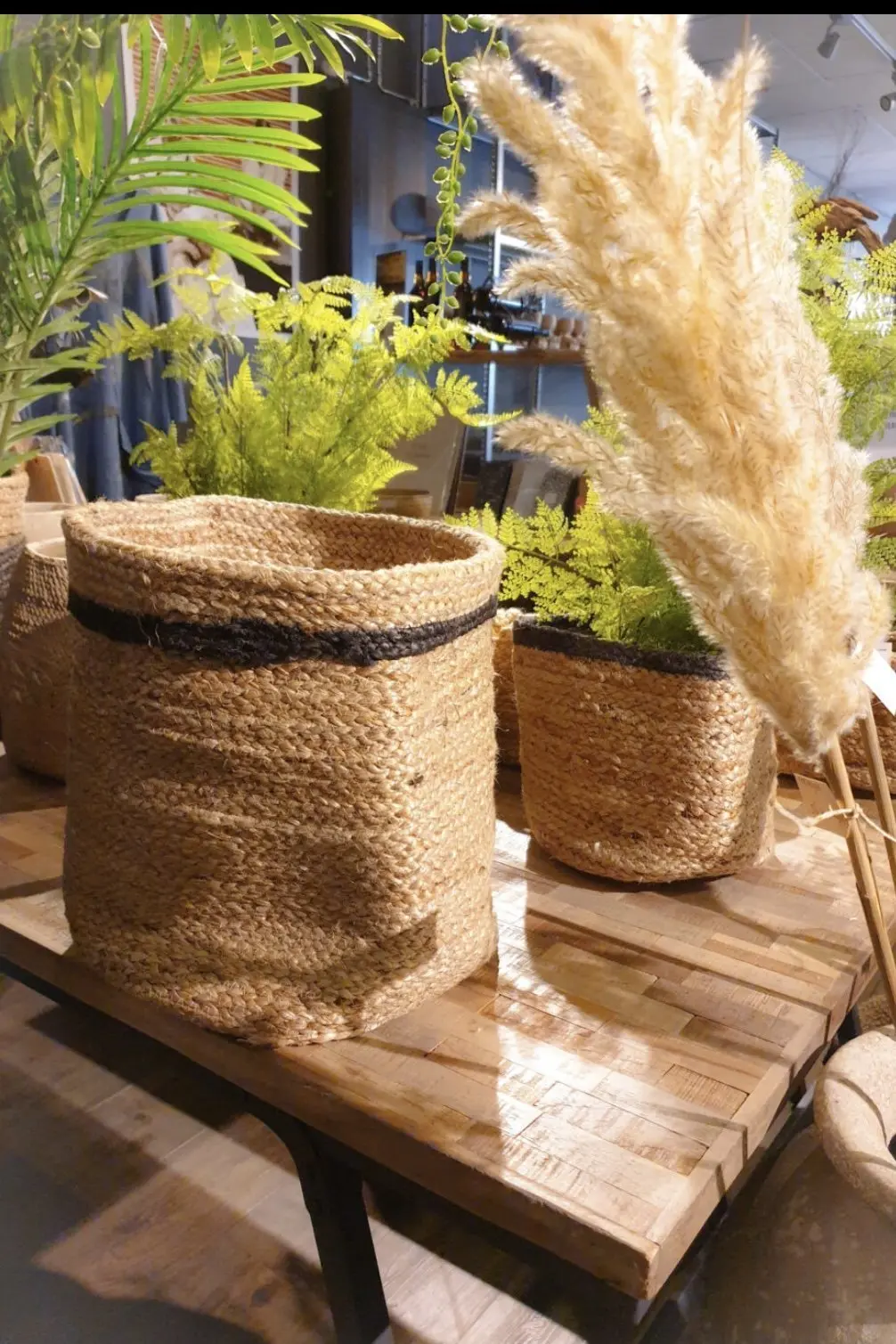 Dalia - Multipurpose Jute Basket / Planter 1