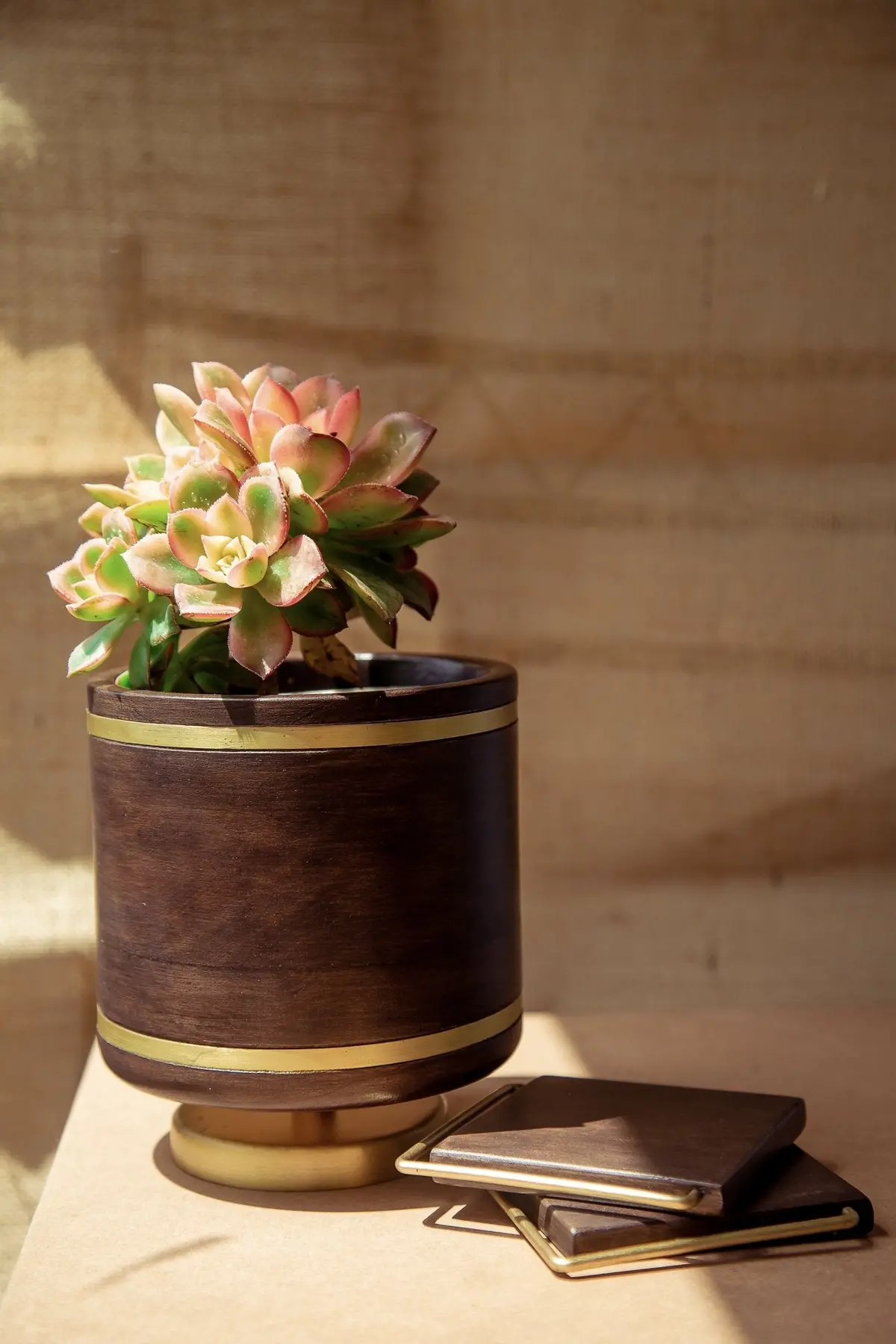 Domus Wood Planter 1
