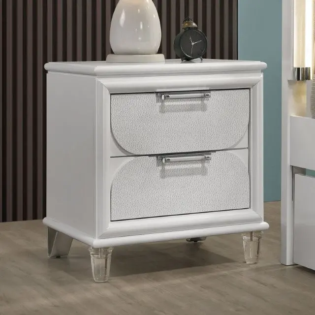 Lareina Nightstand 1