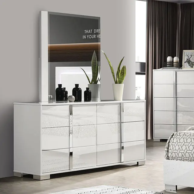Sinistra Dresser 1