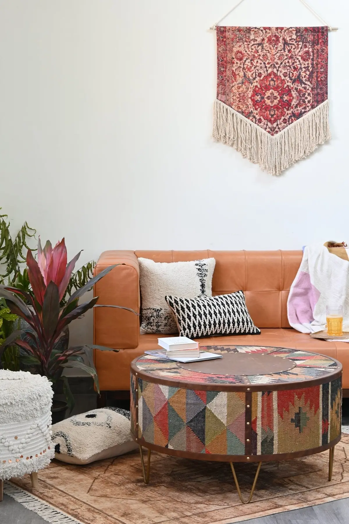 Goround Coffee Table - Kilim And Leather 1