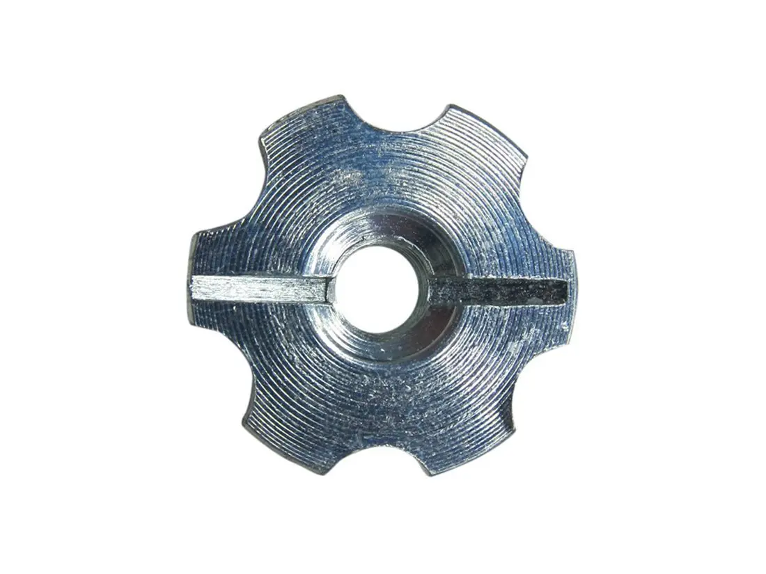 Clutch Wheel Nut 1