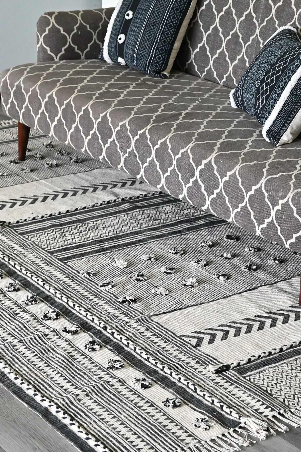 Iris - Block Printed Rug 3