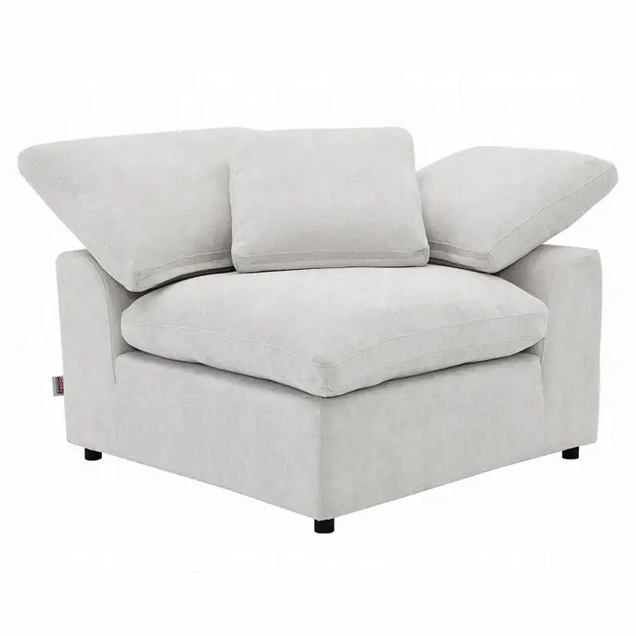 Naveen Modular-Wedge Wit Pillow 1
