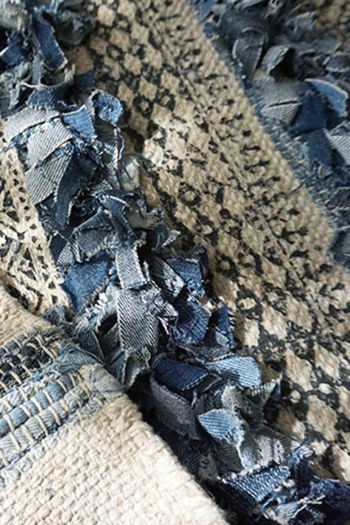 Modish - Denim Shaggy Block Print Rug 4