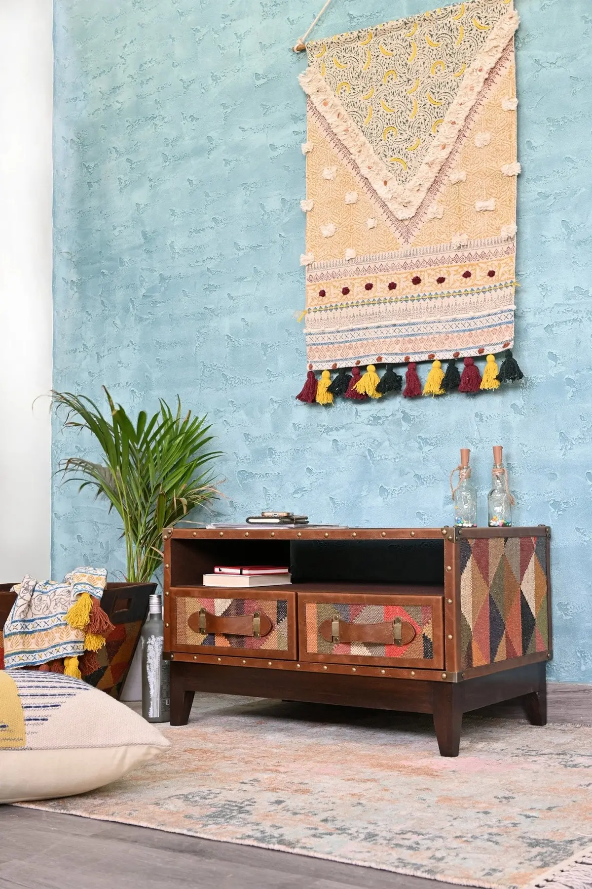 Verbena Tv Unit - Kilim And Leather 1